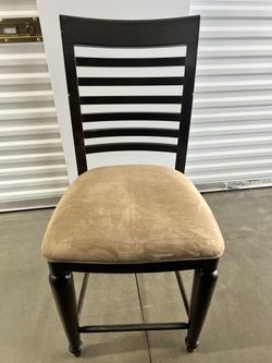 1 High Back Dining Chair 