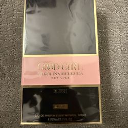 Carolina Herrera Women’s Perfume 