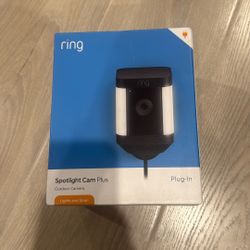 Ring Spotlight Cam Plus