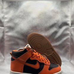 Nike dunk high safety orange GS