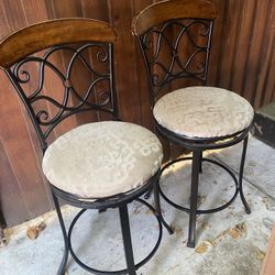 Barstools/ Counter Stools