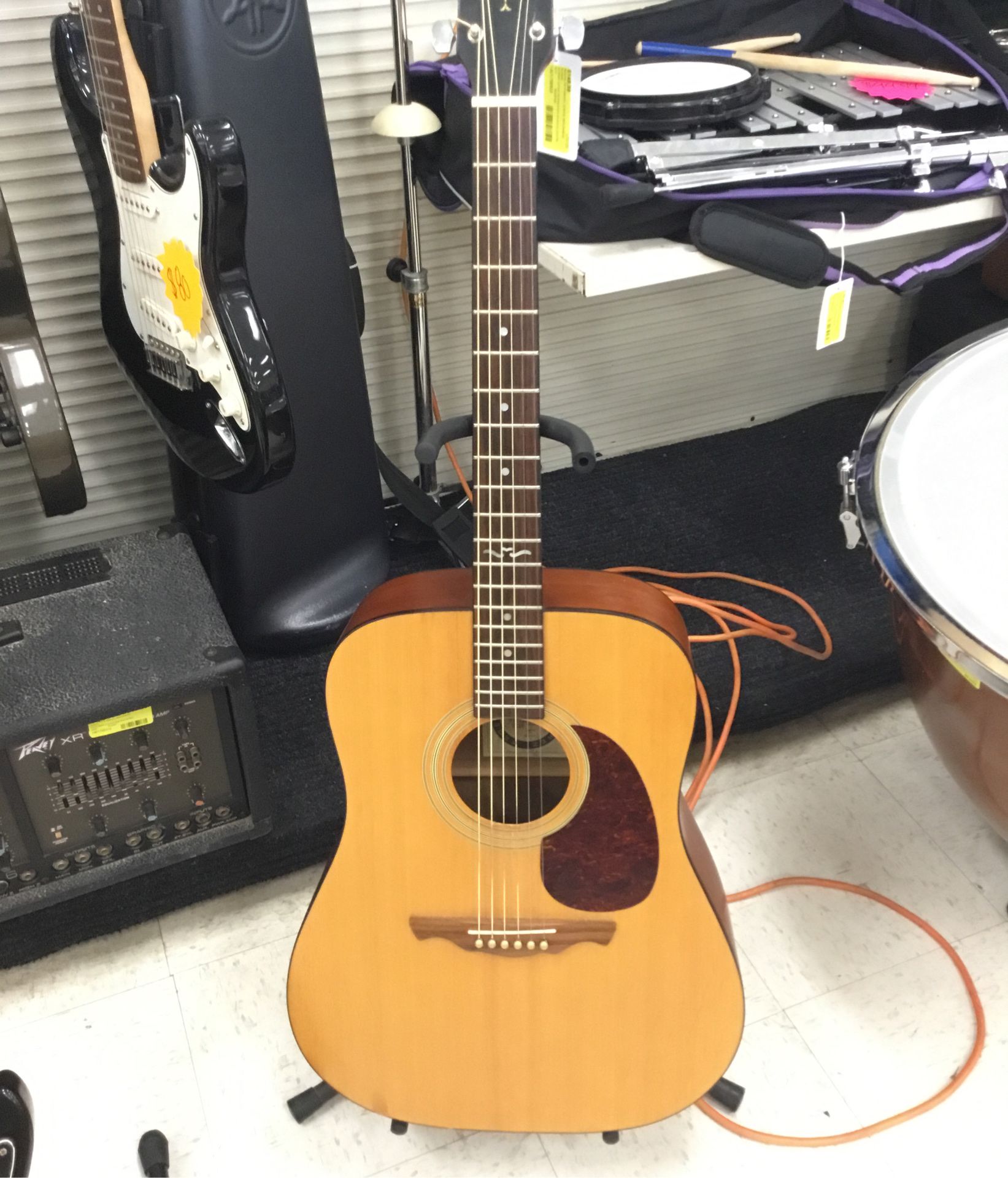 Al Varaz acoustic guitar