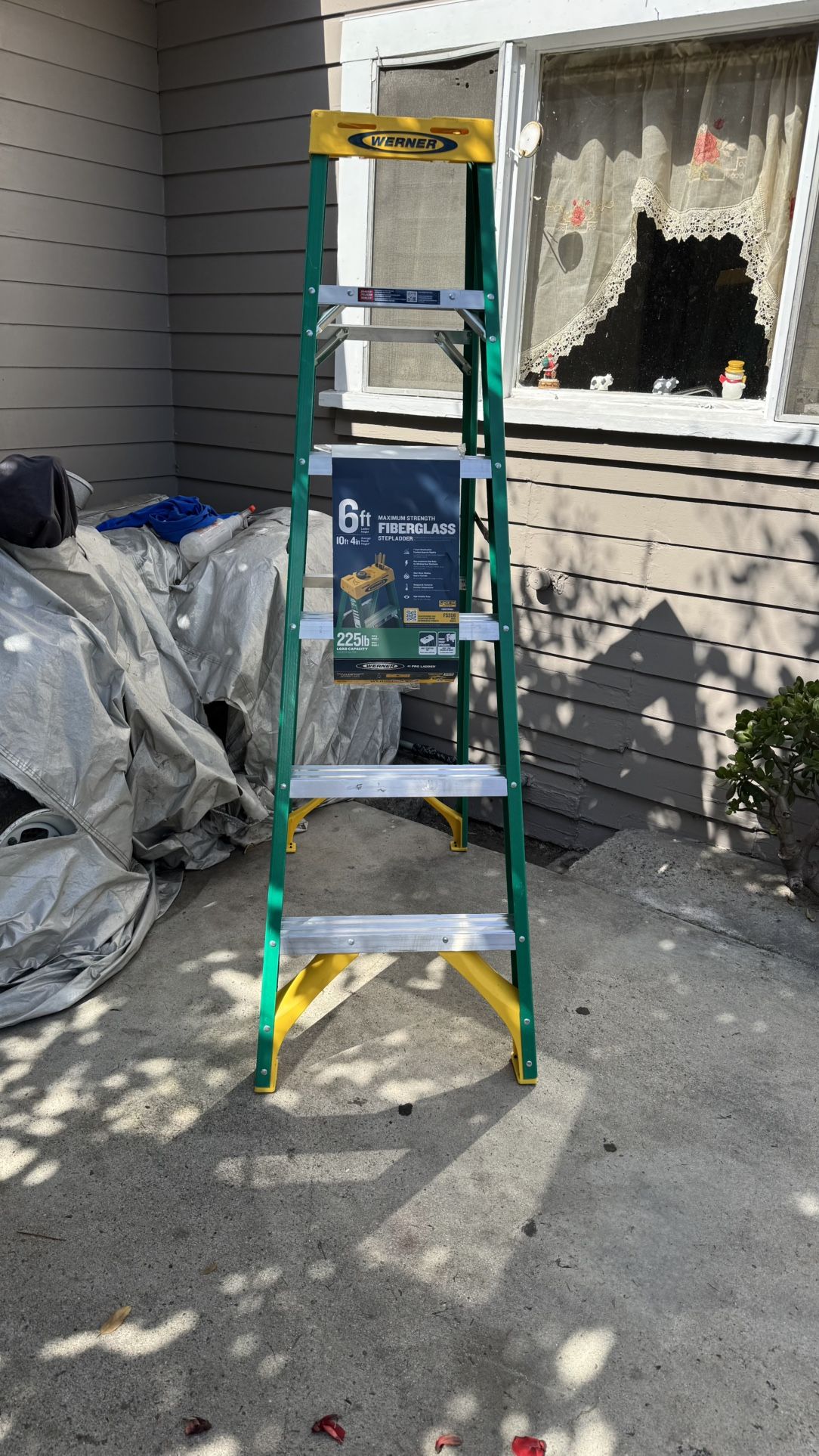 Ladder 6 Feet Fiberglass 