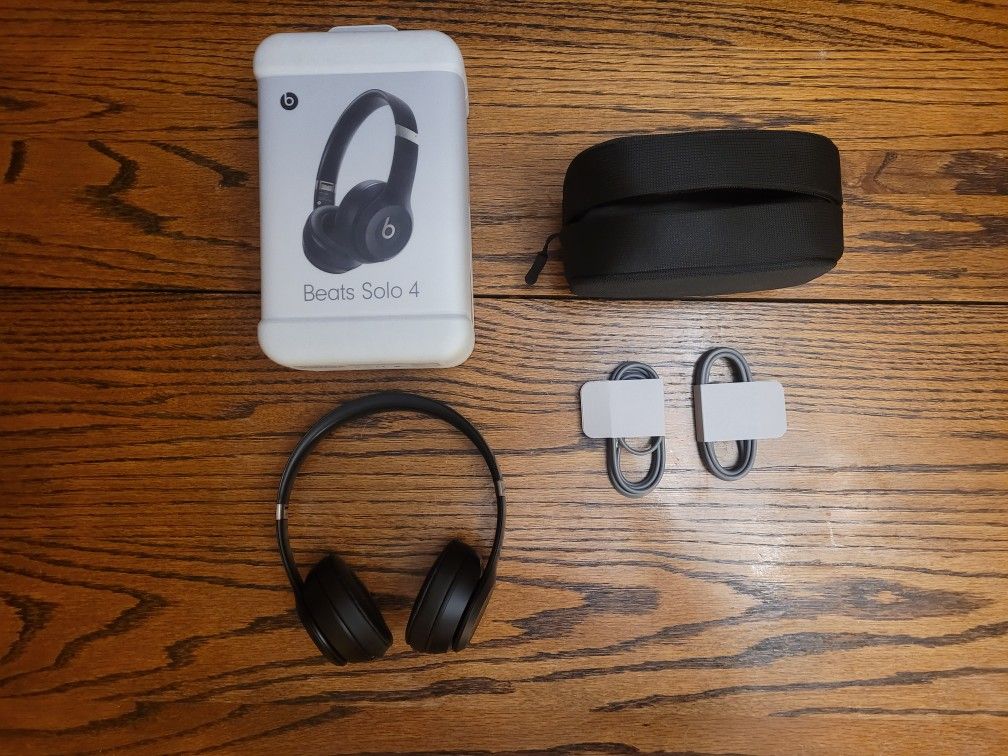 BEATS SOLO 4 - Brand New - Price Negotiable