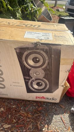 Speaker Tsi200