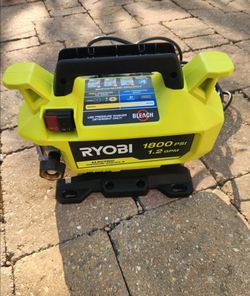 RYOBI
1800 PSI 1.2 GPM Cold Water Corded Electric Pressure Washer (accessories not included)