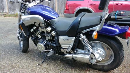 オートバイ・バイク Yamaha Vmax 1993 Blue Yamaha 1200 V-MAX 1993 - Motorcycle specifications, reviews