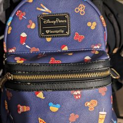 RARE COLLECTABLE DISNEY LOUNGE FLY BACKPACK 
