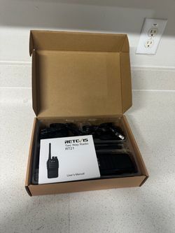 2 Pack Retevis RT21’s W/ Charging Stations