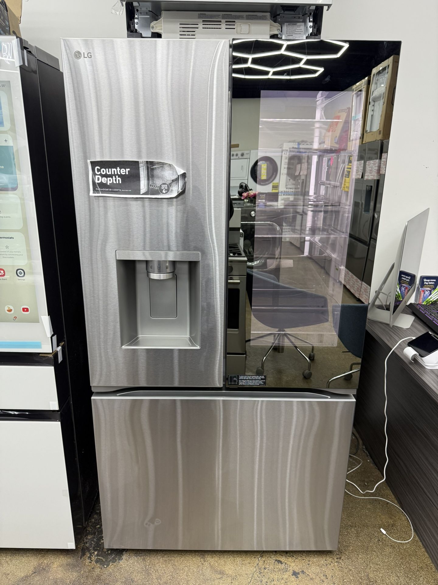 New open box LG 26 cu. ft. Counter-Depth MAX French Door Refrigerator w/ Mirrored Instaview & 4 types of ice, PrintProof Stainless Steel