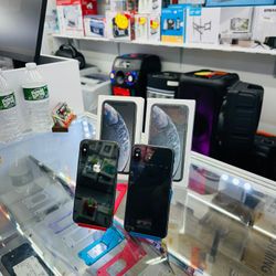 iPhone XR 64gb Unlocked 