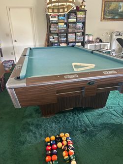Gandy 9 ft. Commercial grade pool table