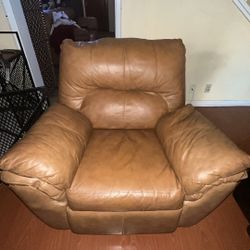 Bladen Leather Couch And Recliner Set