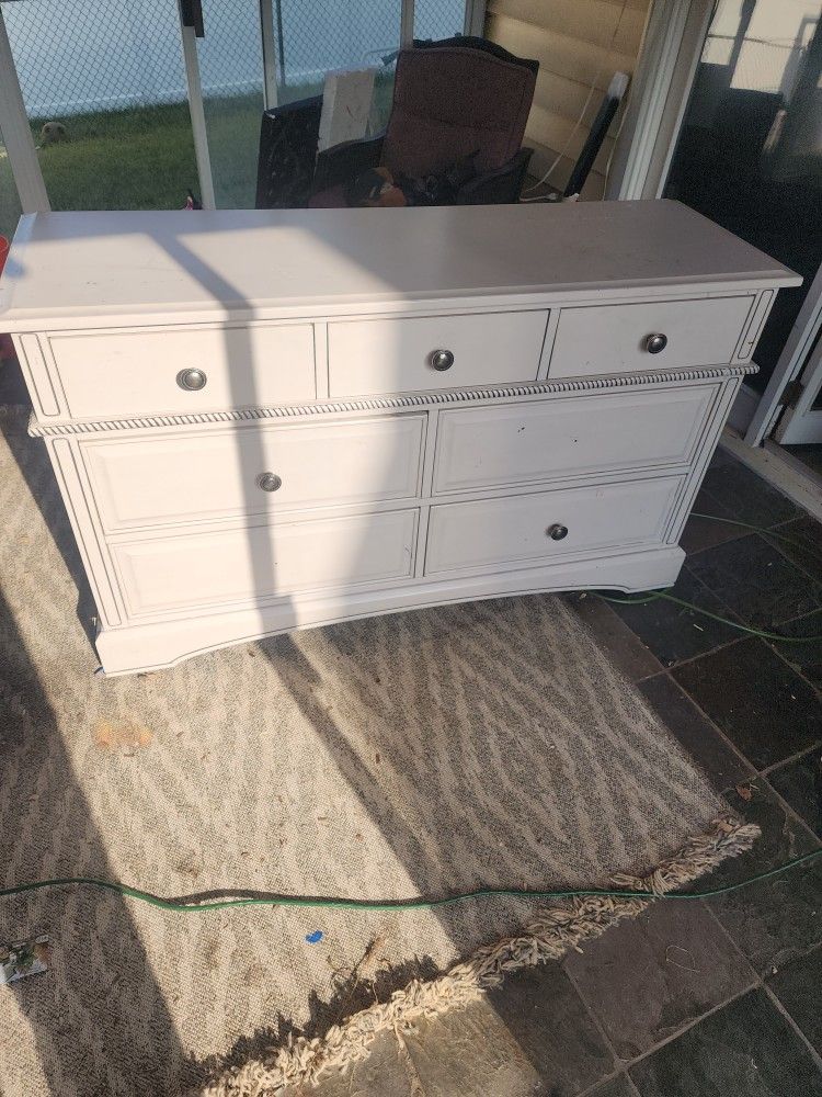 White Dresser