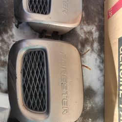 2000-01 Forester Fog Light Covers 