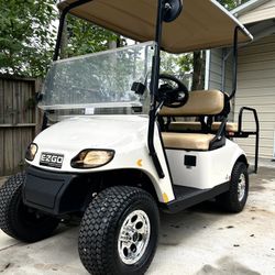 2020 GAS(efi) golf cart 