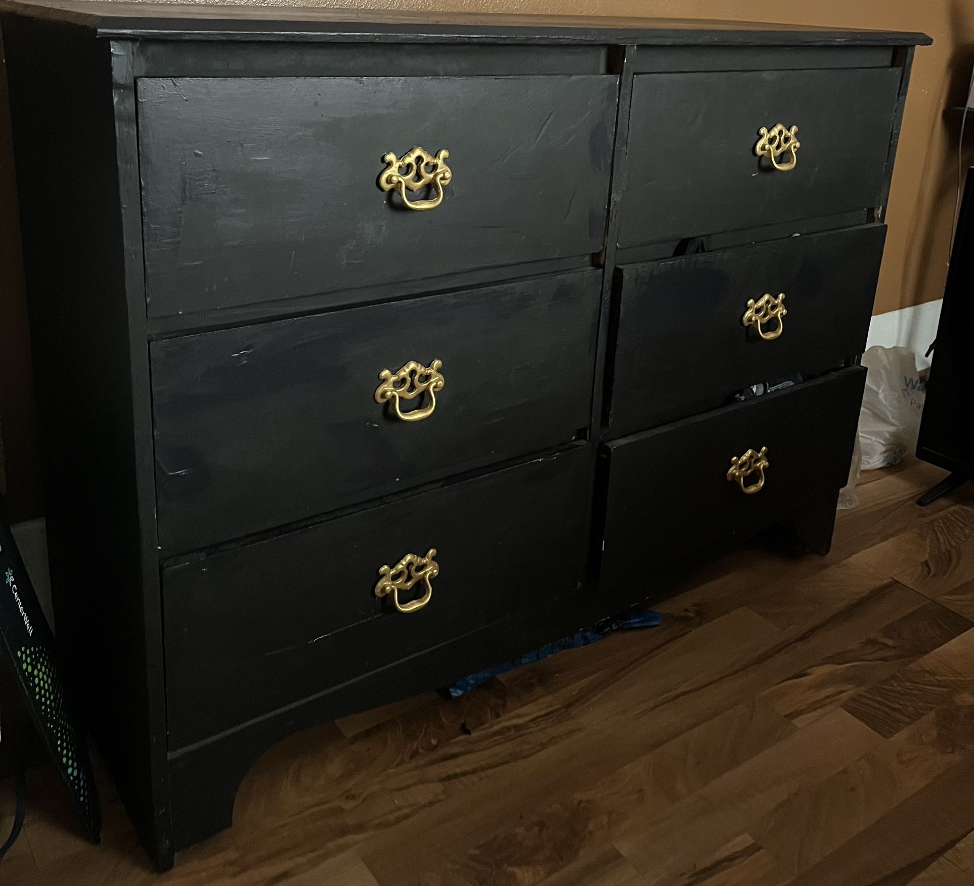 6 Drawers Dresser