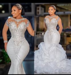 2 in 1 Wedding dress with detachable train