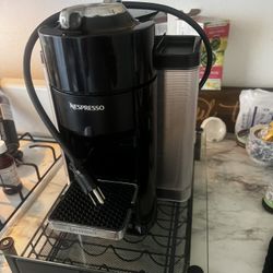 Nesspresso Machine 