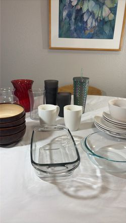 Mixed Kitchen and Drinkware Lot