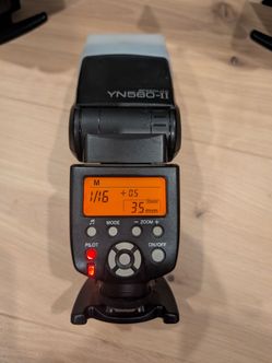 Yongnuo Speedlite YN560-II