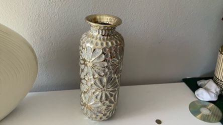 Floral cylinder vase.  Dimensions 14” H x 5” W