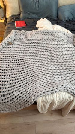 Bearaby Knit Weighted Blanket