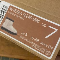 Ugg Koolaburra Size 7 Women 