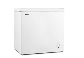 NEW Hisense 7.0 CF Chest Freezer IN HAND