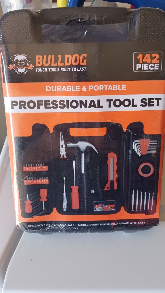 TOOL SET