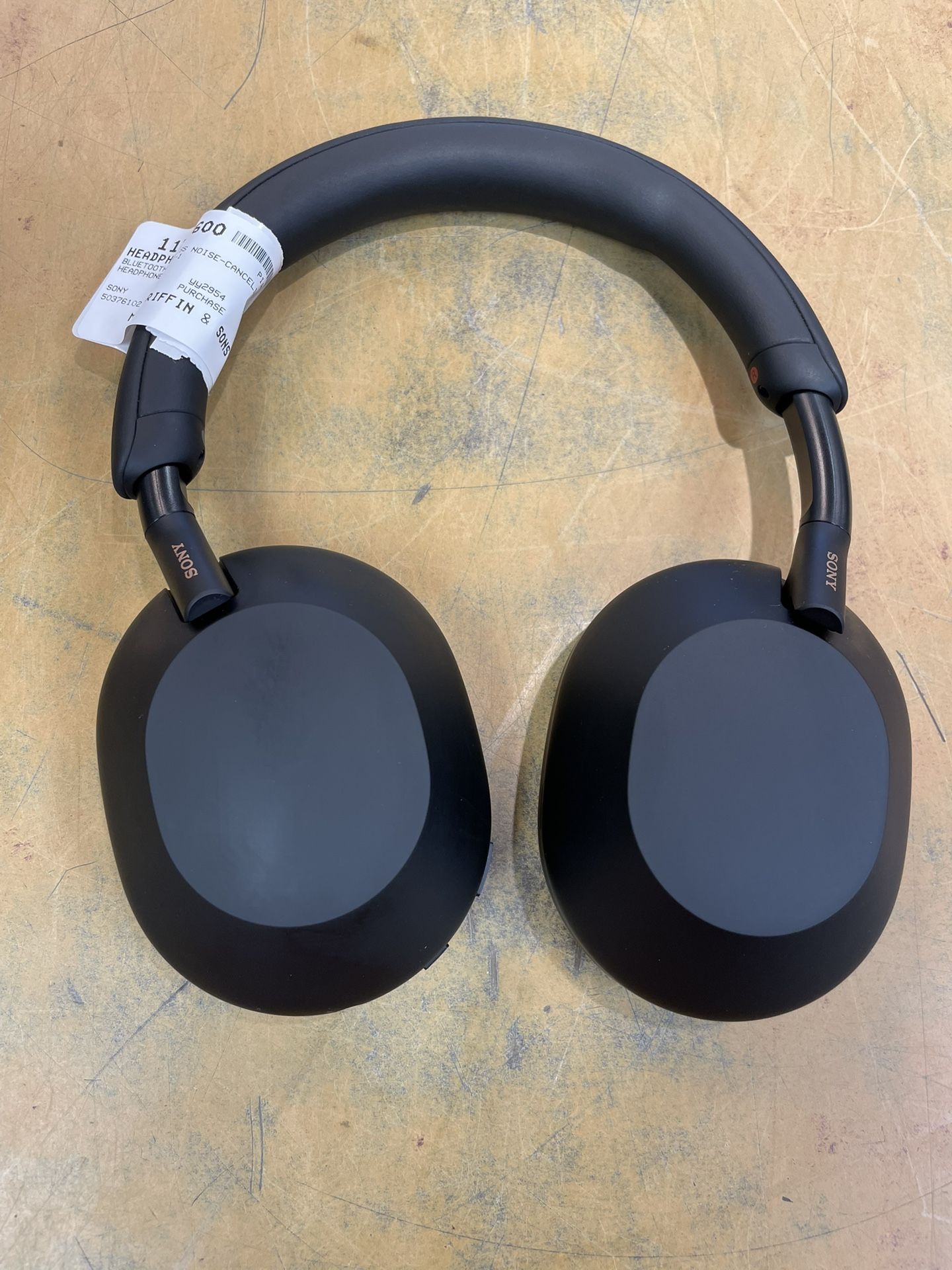 Sony Type-C Bluetooth Wireless Noise-Cancellation Headphones W/Charger No Case