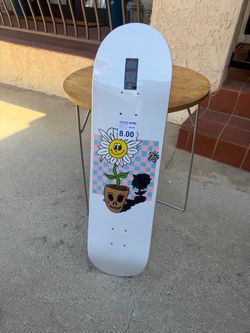 Skateboard