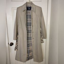 Burberry Women's Vintage Check Brown Beige Cotton Blend Trench Coat Size Medium .