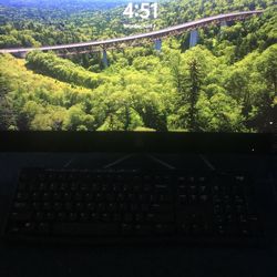 HP All-in One Touchscreen 24 in monitor