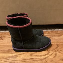 Authentic UGG Boots Sz 4