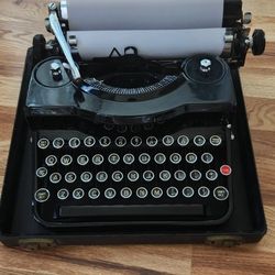Working Vintage REMINGTON RAND Typewriter With Case