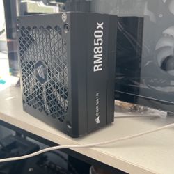 Power Supply : Corsair 850x