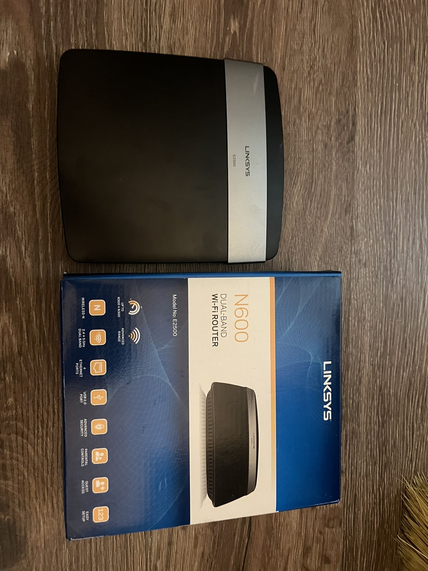 Linksys Wifi Router