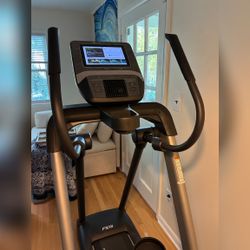 NordicTrack FS10i Elliptical, Adjustable Stride - Good - Baltimore County, MD