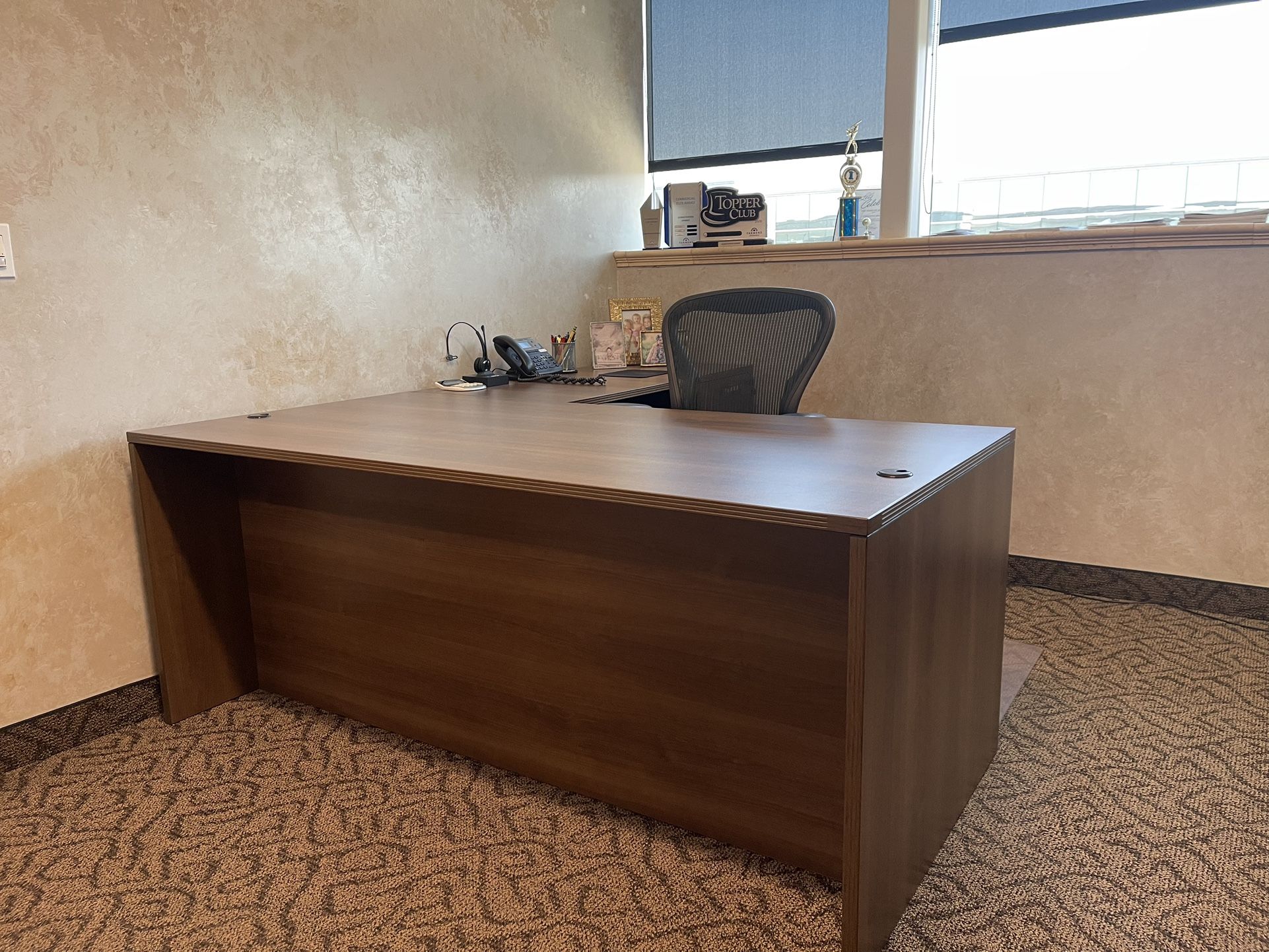 Office Desk Set