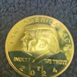 TRUMP COINS (2) - SIGNATURE TAKE AMERICA BACK 