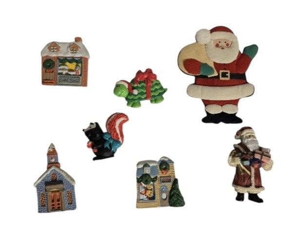 Christmas magnets most vintage village Santa lot of 7