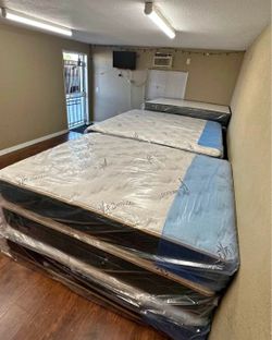 🏷 HUGE Mattress Sale – First Come, First Serve!