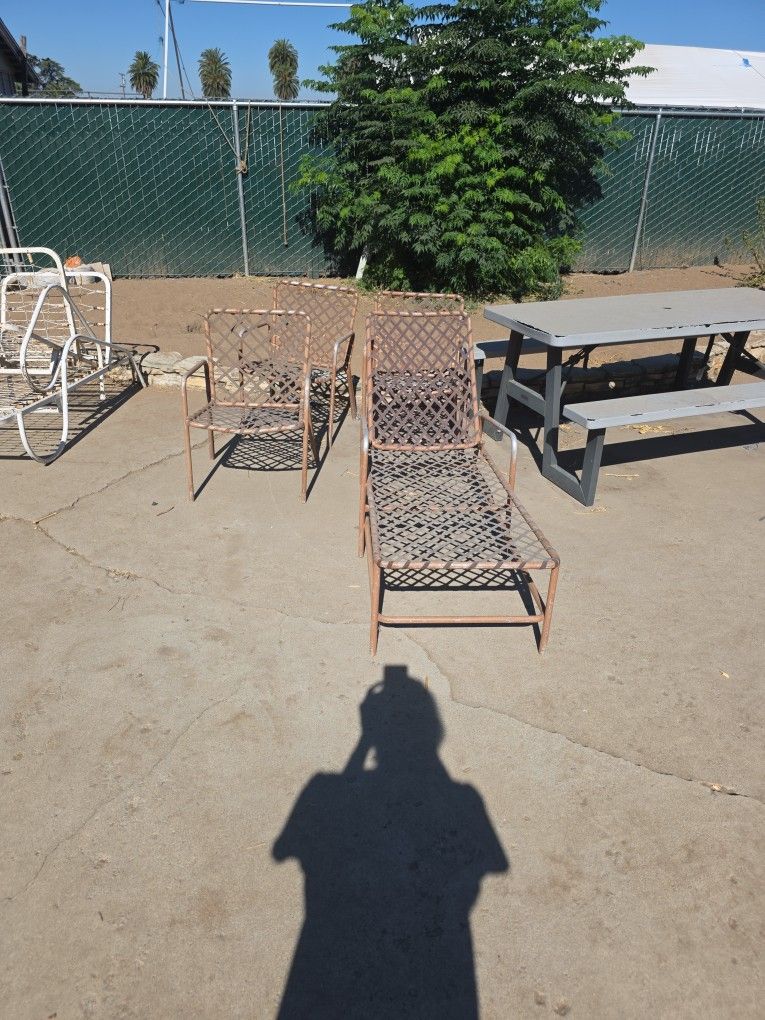Antique Aluminum Lawn Chairs