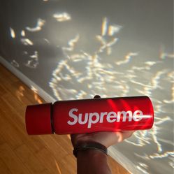 Supreme Bottle