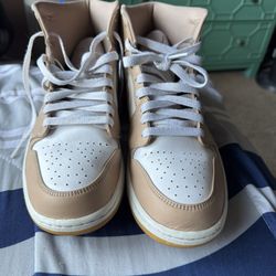 Jordan 1 mid tan gum