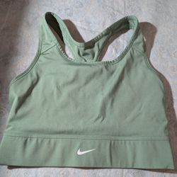 Niki sports bra light green Size large 