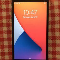 Apple iPhone 7 32GB Unlocked For Any Carrier Like New!