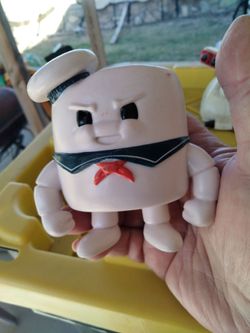 Ghostbusters Stay Puft Marshmallow Man Figure
