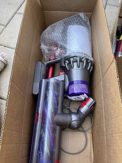 DYSON OUTSIZE TOTAL CLEAN EDITION CORDLESS VACUUM CLEANER